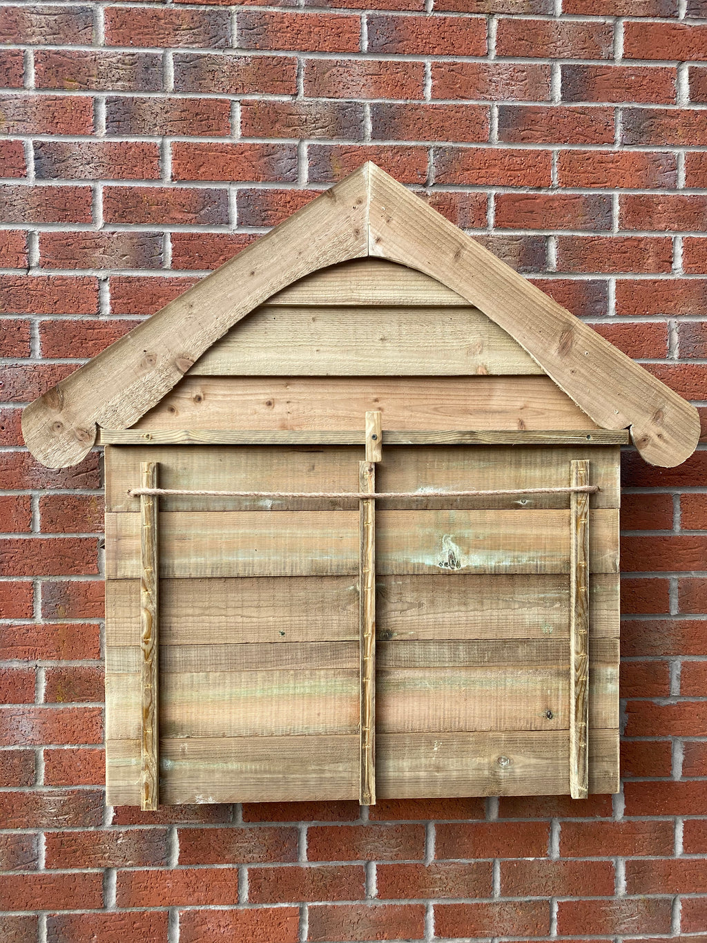 Folding Garden Bar – Wall Mounted Outdoor Bar