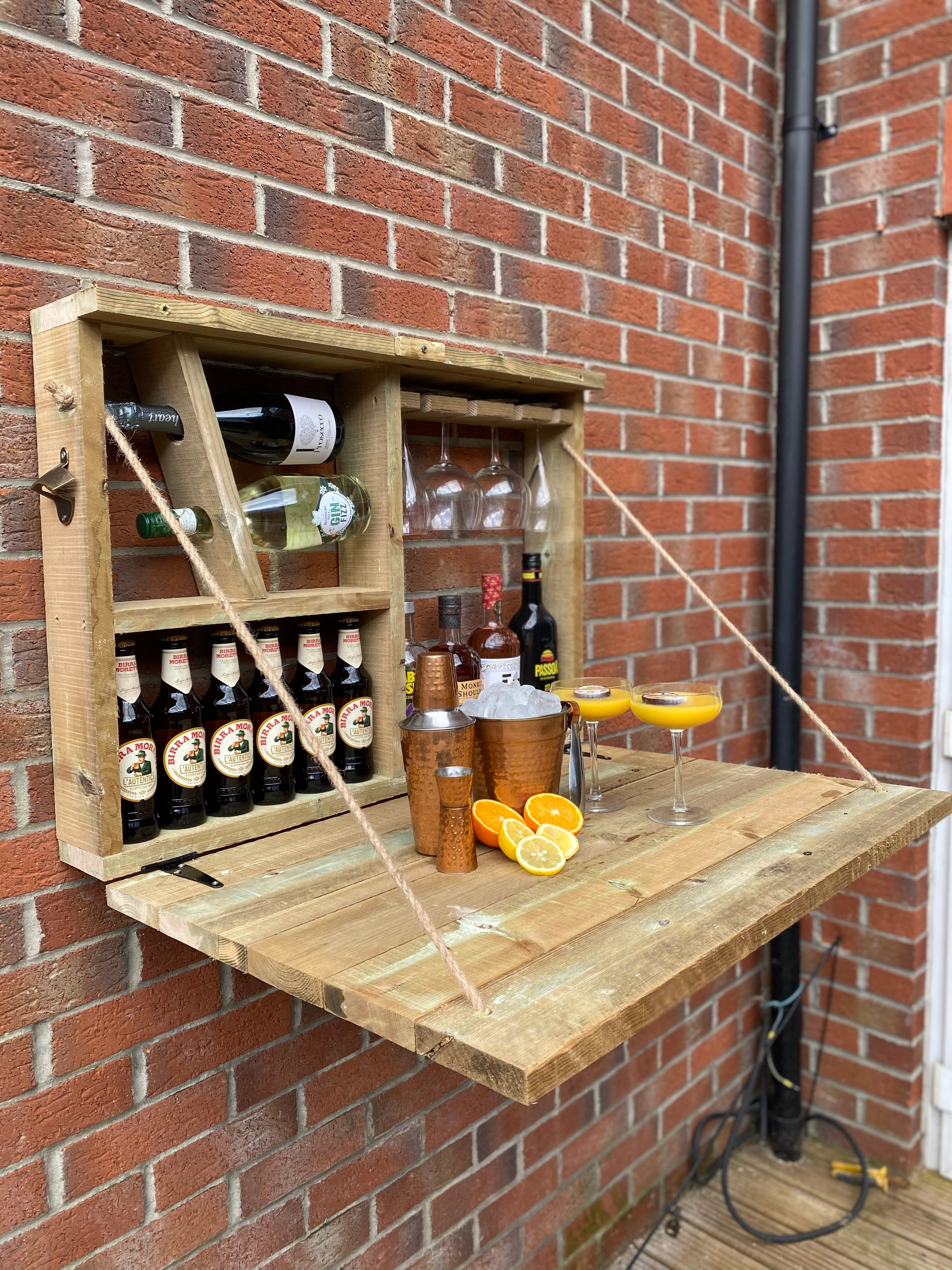 Garden Bar – Wall Mounted Outdoor Bar
