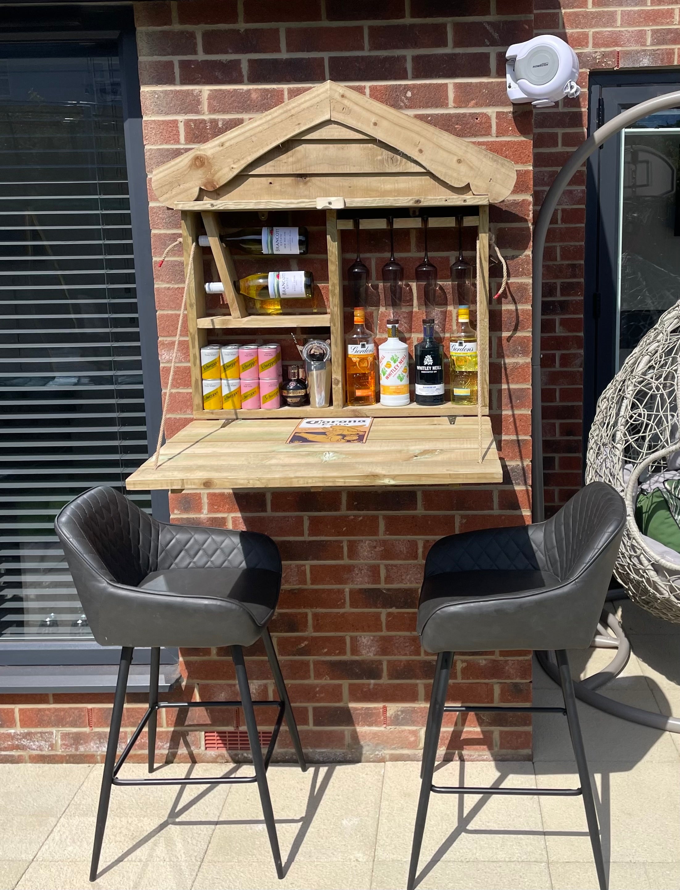 Folding Garden Bar – Wall Mounted Outdoor Bar