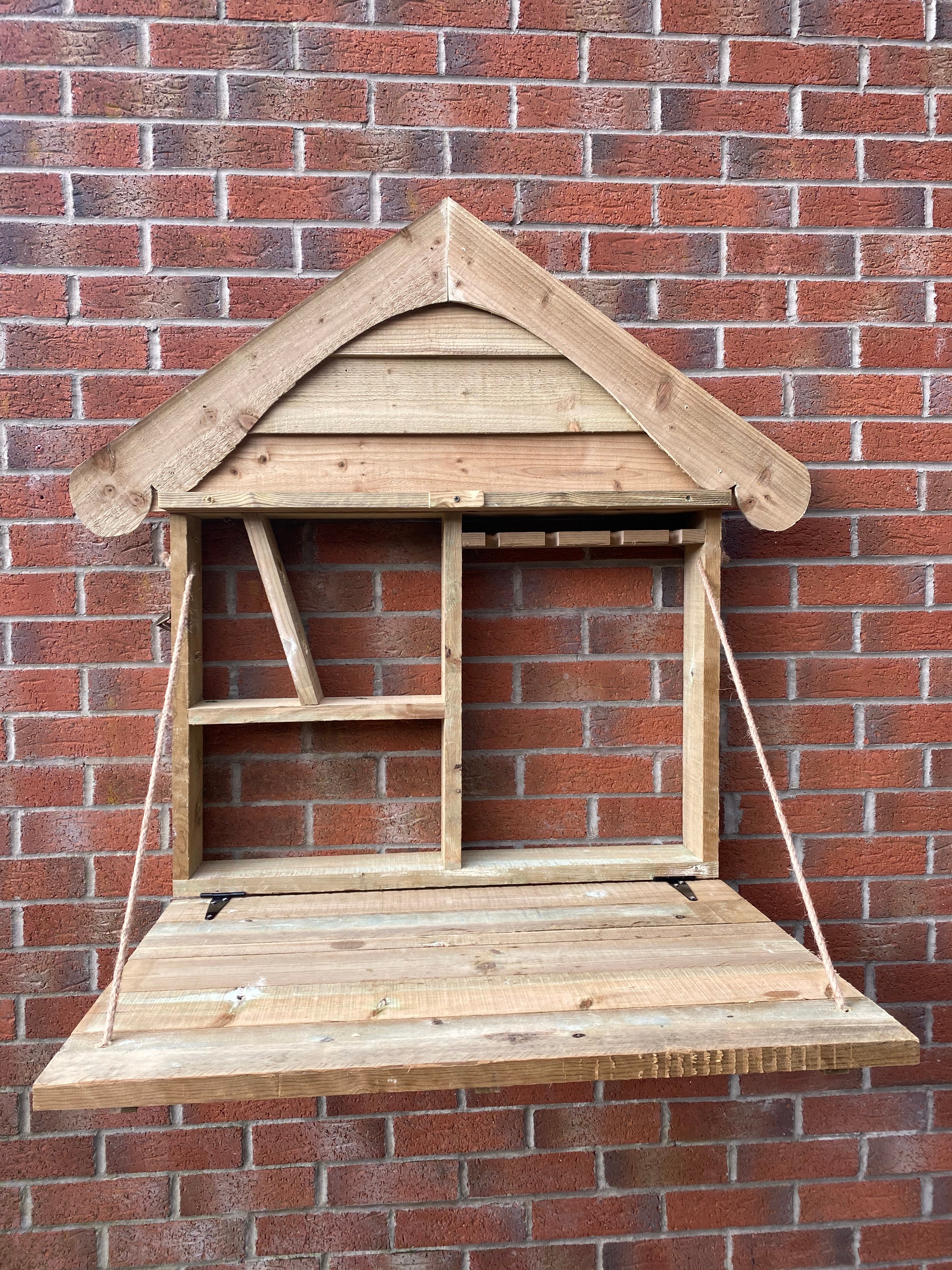 Folding Garden Bar – Wall Mounted Outdoor Bar