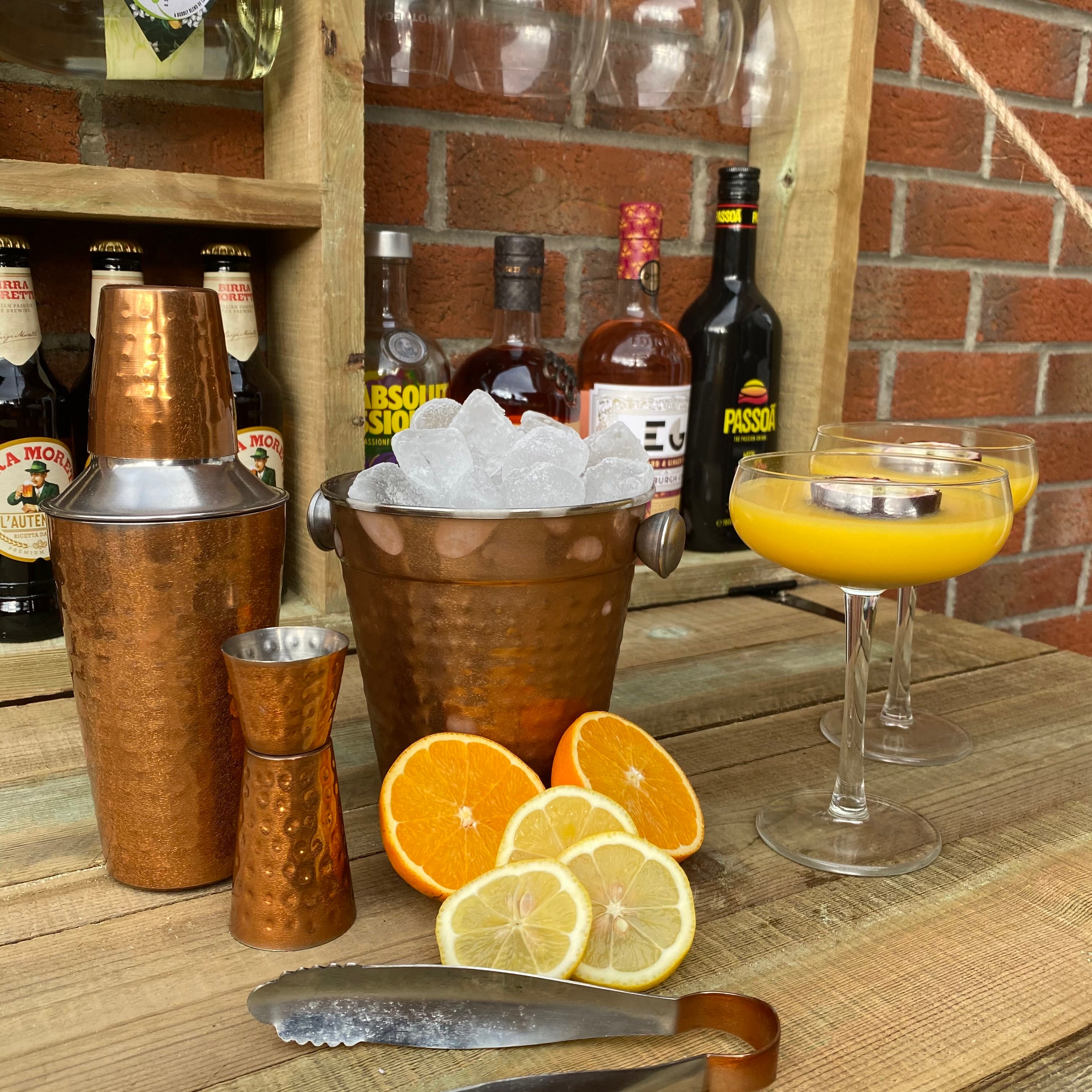 Folding Garden Bar – Wall Mounted Outdoor Bar
